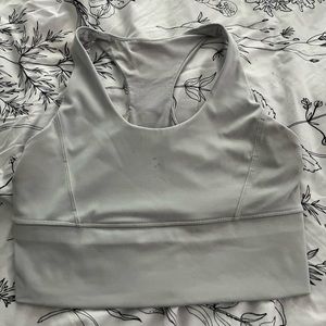 Sports Bra/Crop Top White
